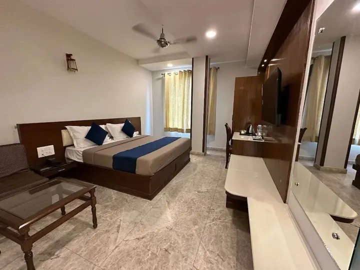Нью-Дели: FabHotel Swaruchi Inn Rohini