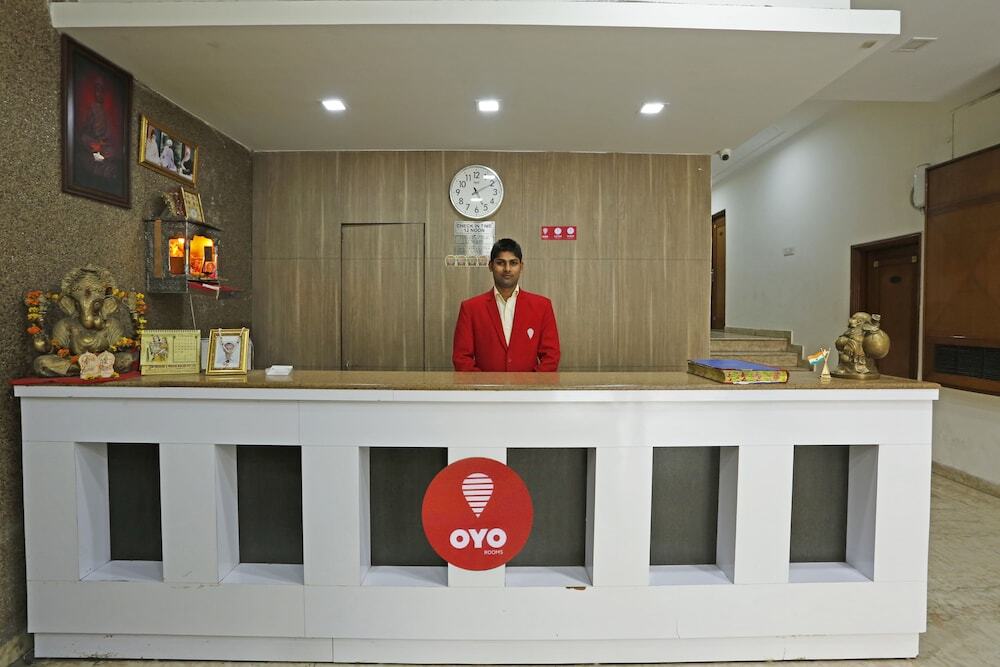 Нью-Дели: Oyo 5795 Ashoka International