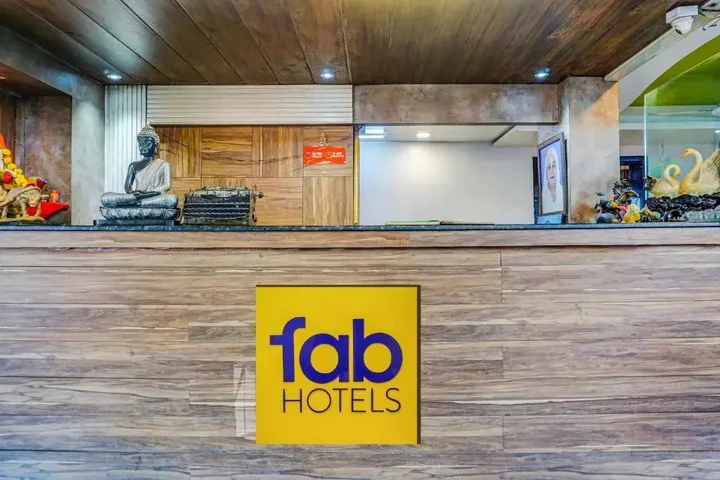 Ширди: FabHotel Sai Baba Temple