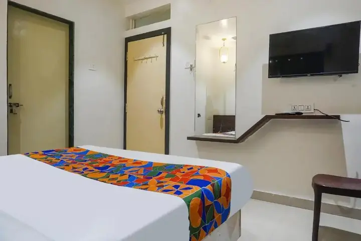 Ширди: FabHotel Sai Baba Temple