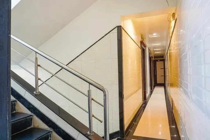 Ширди: FabHotel Sai Baba Temple