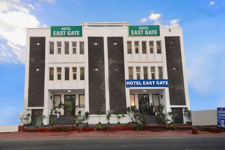 Агра: Hotel East Gate