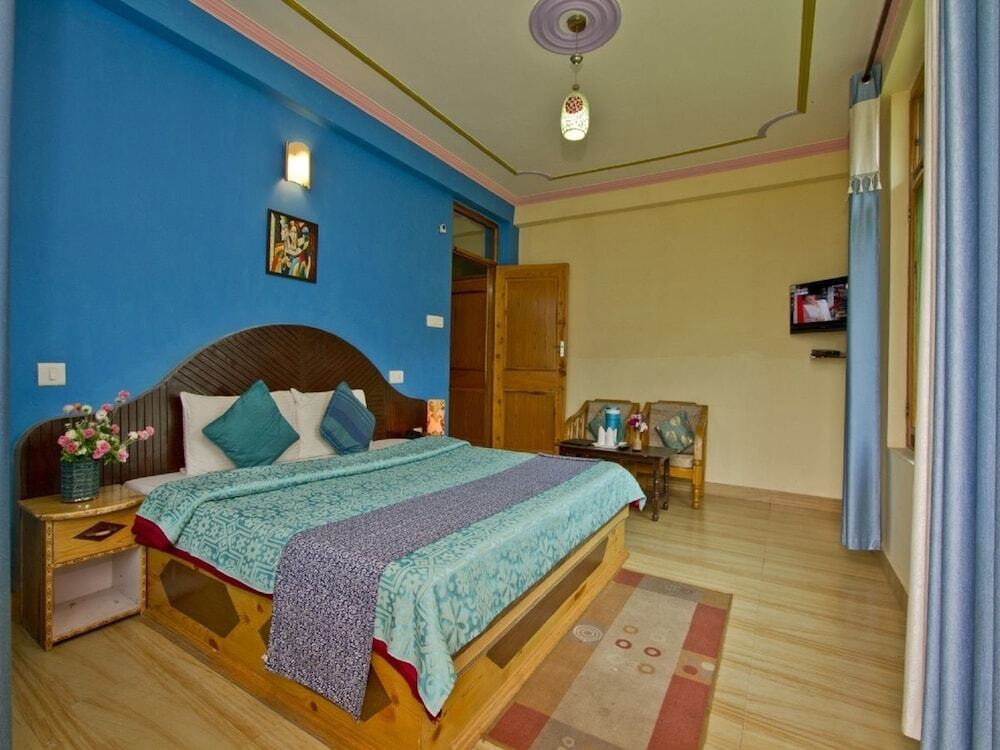 Манали: Hotel Peak View