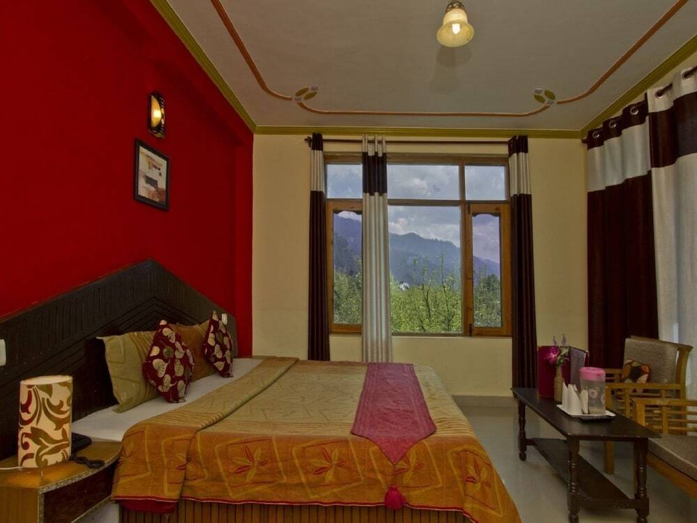 Манали: Hotel Peak View