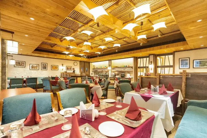 Наинитал: Hotel Harshikhar