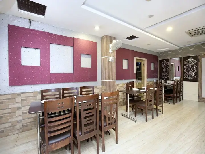 Зиракпур: Hotel Amaze