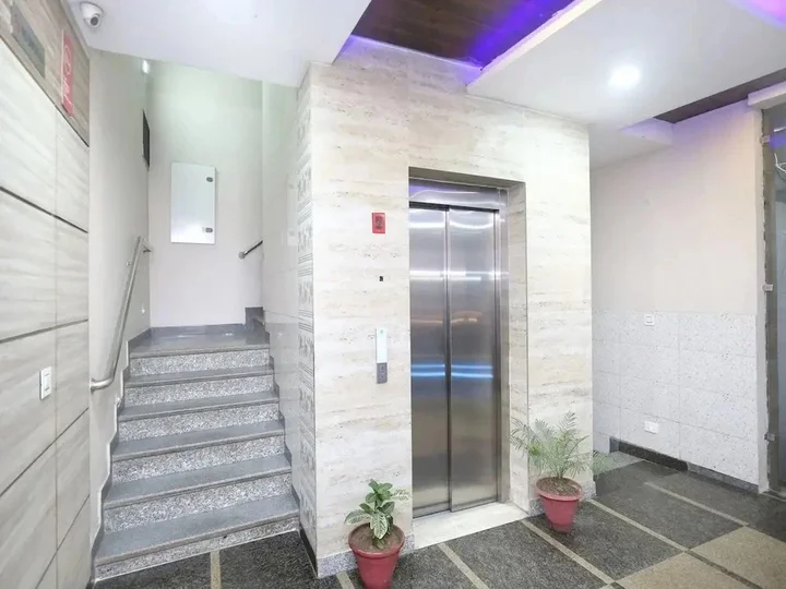 Зиракпур: Hotel Amaze