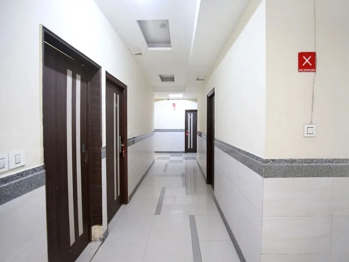 Зиракпур: Hotel Amaze