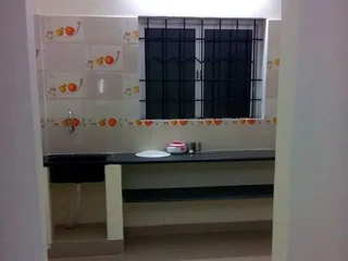 Хосур: Vista Rooms at Adhiyaman College
