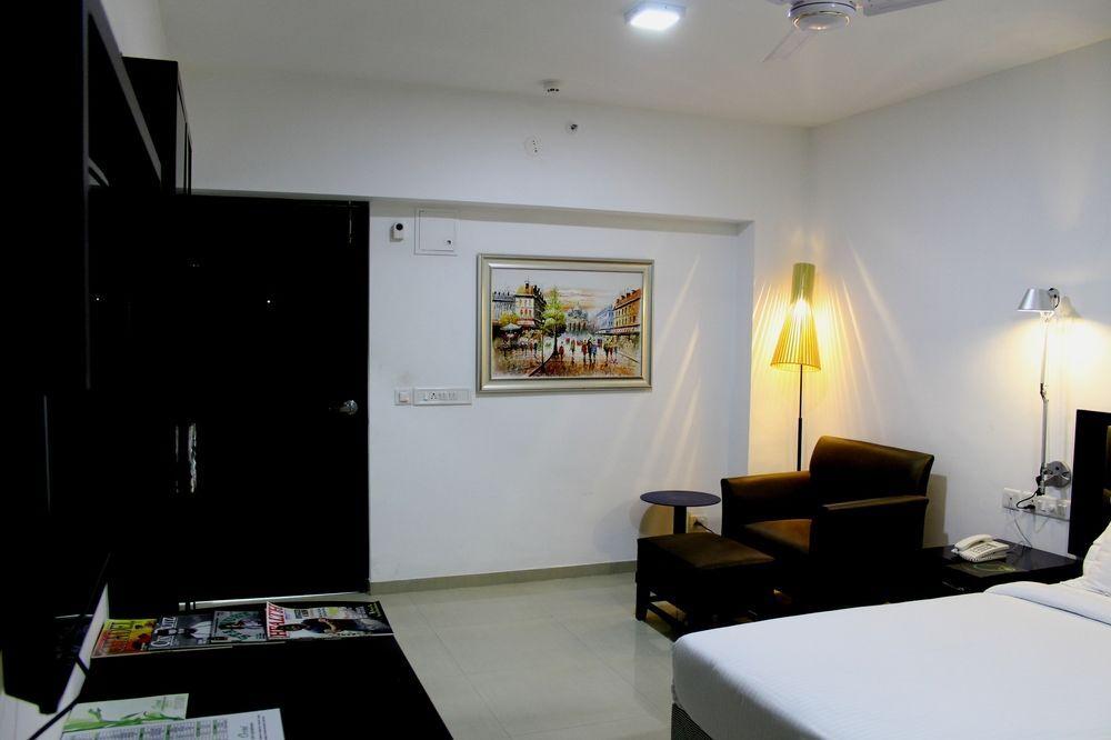 Хандала: Orritel Talegaon