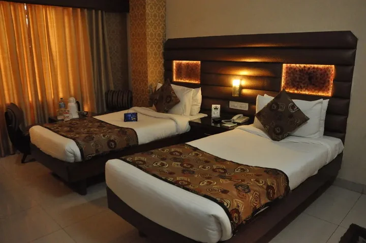 Гвалиор: OYO Premium Gwalior City Centre