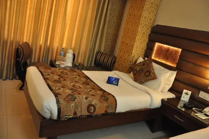 Гвалиор: OYO Premium Gwalior City Centre