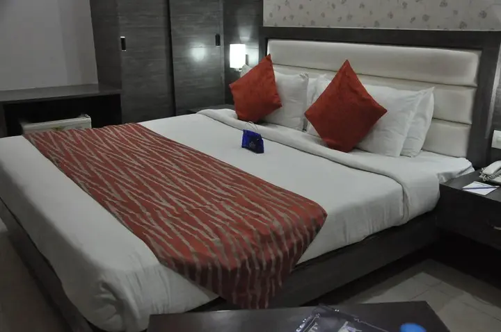 Гвалиор: OYO Premium Gwalior City Centre