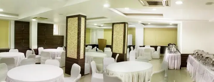 Патна: Iris Business Hotel