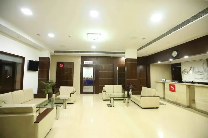Бангалор: OYO Premium Brigade Road 2
