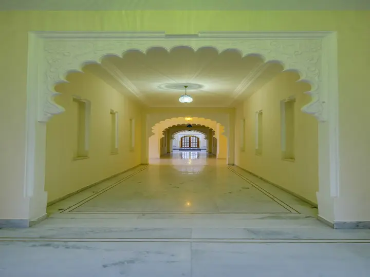 Натхдвара: juSTa Brij Bhoomi Nathdwara