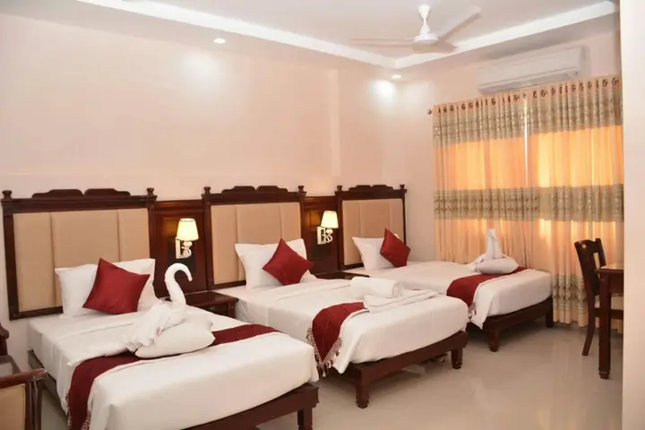 Маниячи: hotel afnapark