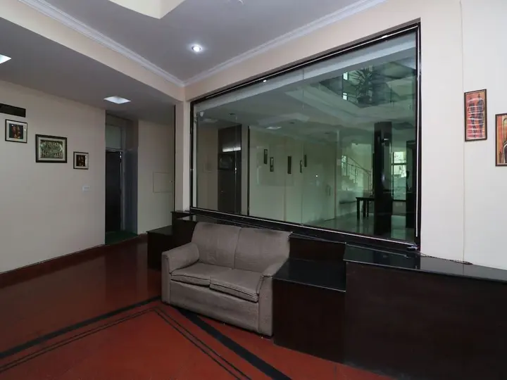 Прем-Нагар: OYO 7547 Hotel Burans Residency