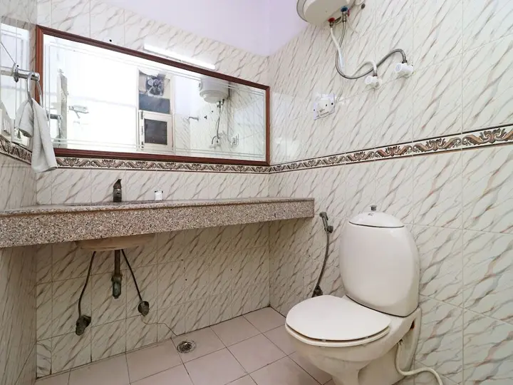 Нойда: OYO 708 Hotel Sanjeevni
