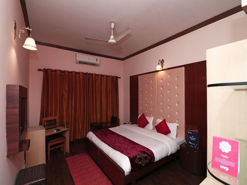 Дехрадун: OYO 16006 Hotel Meedo's Grand
