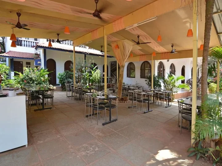 Бага: OYO 8024 Hacienda Guest House