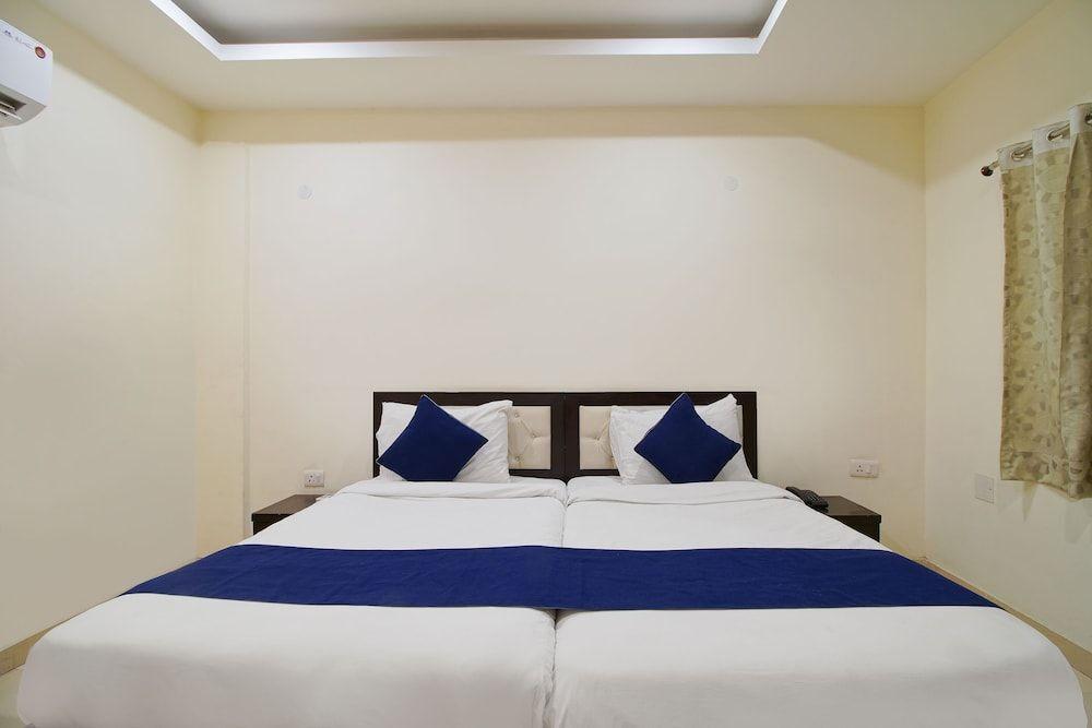 Гуруграм: OYO Rooms Golf Course Road II
