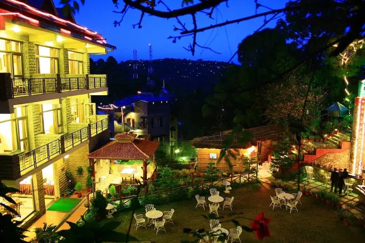 Казаули: Kasauli Castle Resort