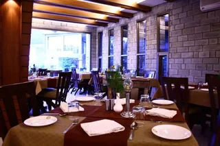 Казаули: Kasauli Castle Resort