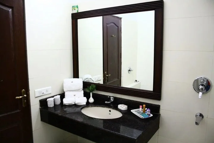 Казаули: Kasauli Castle Resort
