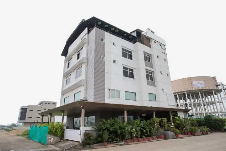 Индаур: OYO 1546 The Sensation Hotel