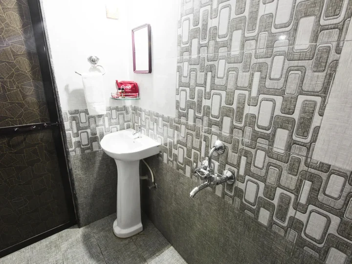 Нави-Мумбай: OYO Rooms Vashi Apmc Market