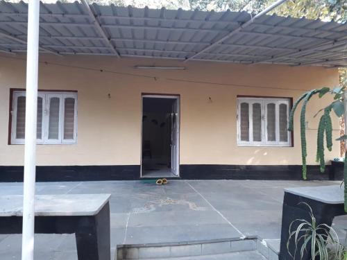 Болпур: Shantiniketan Villa