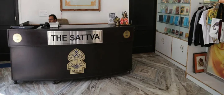 Мохан Чатти: Sattva Spa & Wellness Retreat