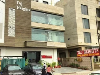 Агра: FabHotel Taj Nagari