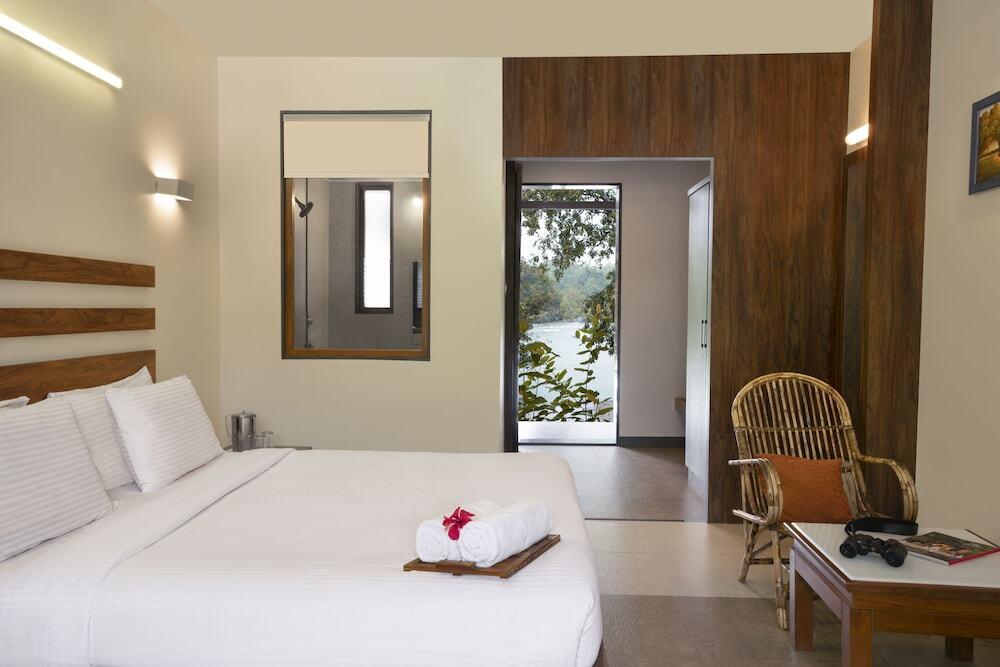 Лонда: Whistling Woodzs Resort