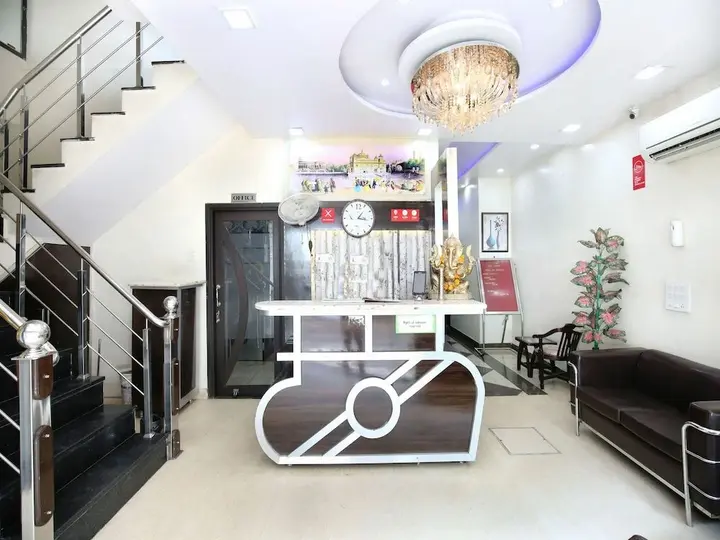 Амритсар: OYO 8766 Hotel DS Regency