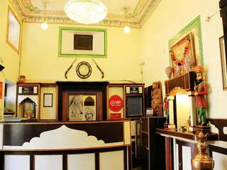 Алвар: OYO 1995 Hotel Nirwana