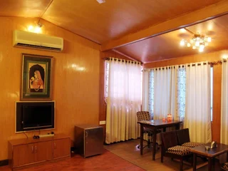 Алвар: OYO 1995 Hotel Nirwana