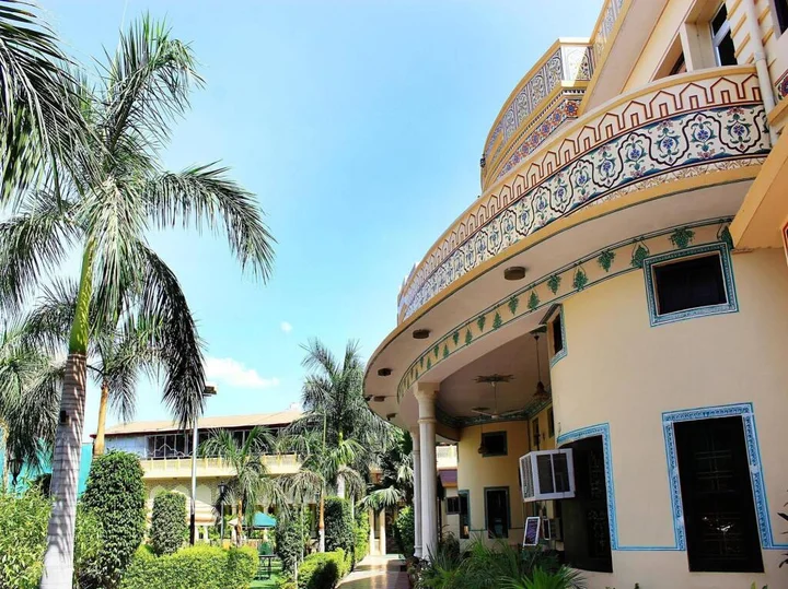 Алвар: OYO 1995 Hotel Nirwana