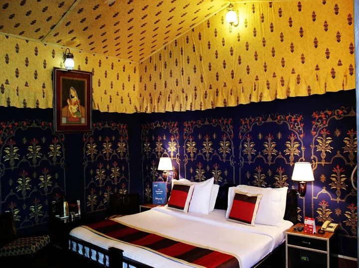 Алвар: OYO 1995 Hotel Nirwana