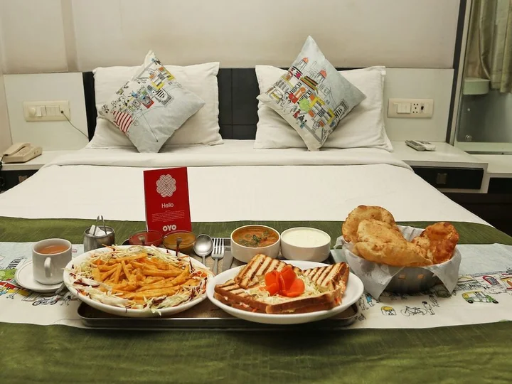 Праяградж: Hotel Sundaram