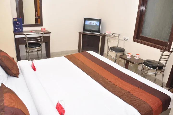 Амритсар: OYO Rooms Queens Road Near OBC Bank