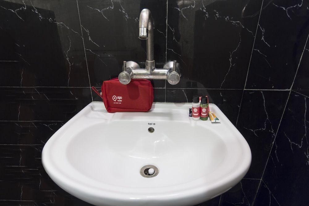 Бангалор: OYO 667 Hotel Vaishnavi Residency