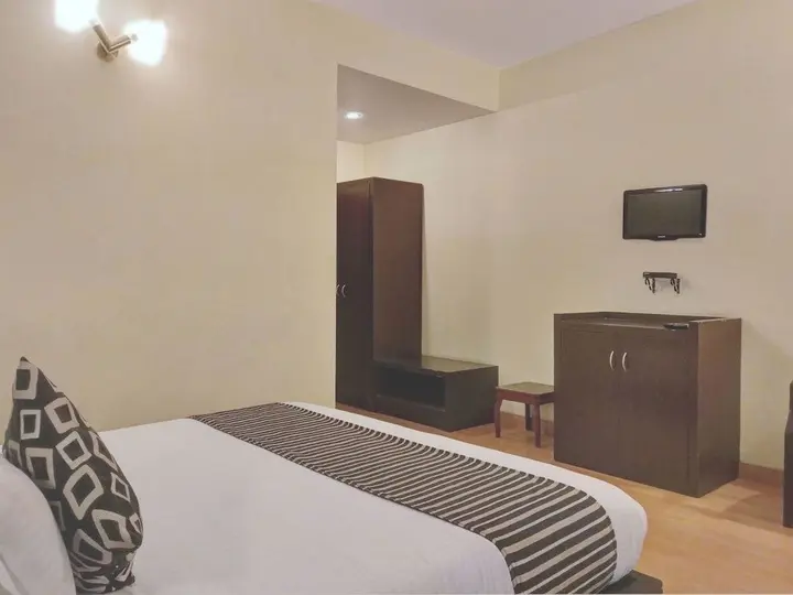 Бангалор: Oyo 3495 Dass Suites Koramangala
