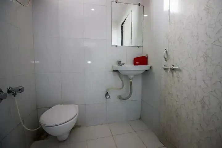 Ахмедабад: OYO Rooms Sola Bridge SG Highway