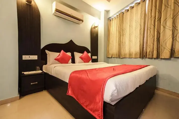 Ахмедабад: OYO Rooms Sola Bridge SG Highway