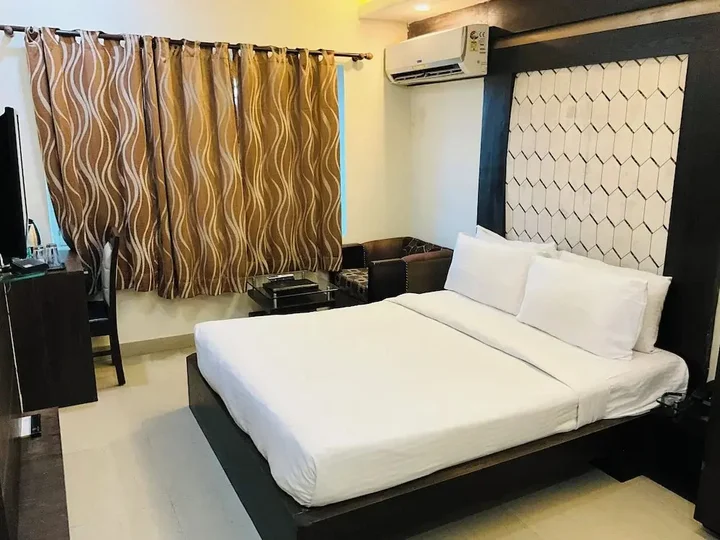 Праяградж: OYO Premium Allahabad Civil Lines