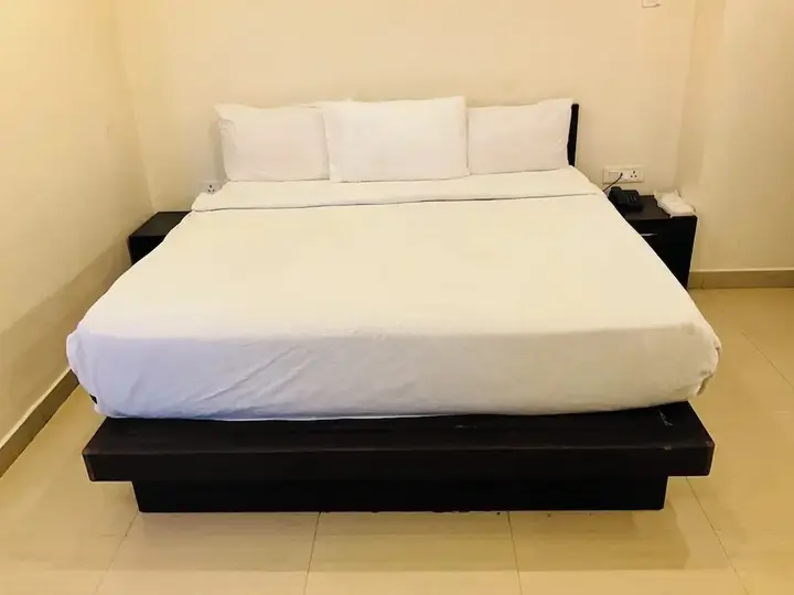 Праяградж: OYO Premium Allahabad Civil Lines