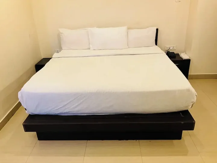 Праяградж: OYO Premium Allahabad Civil Lines
