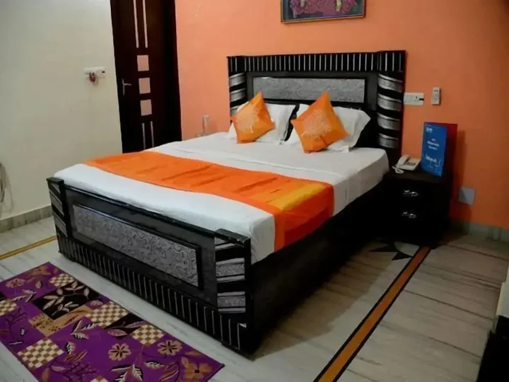 Горакхпур: OYO 5394 Hotel King Prince Palace